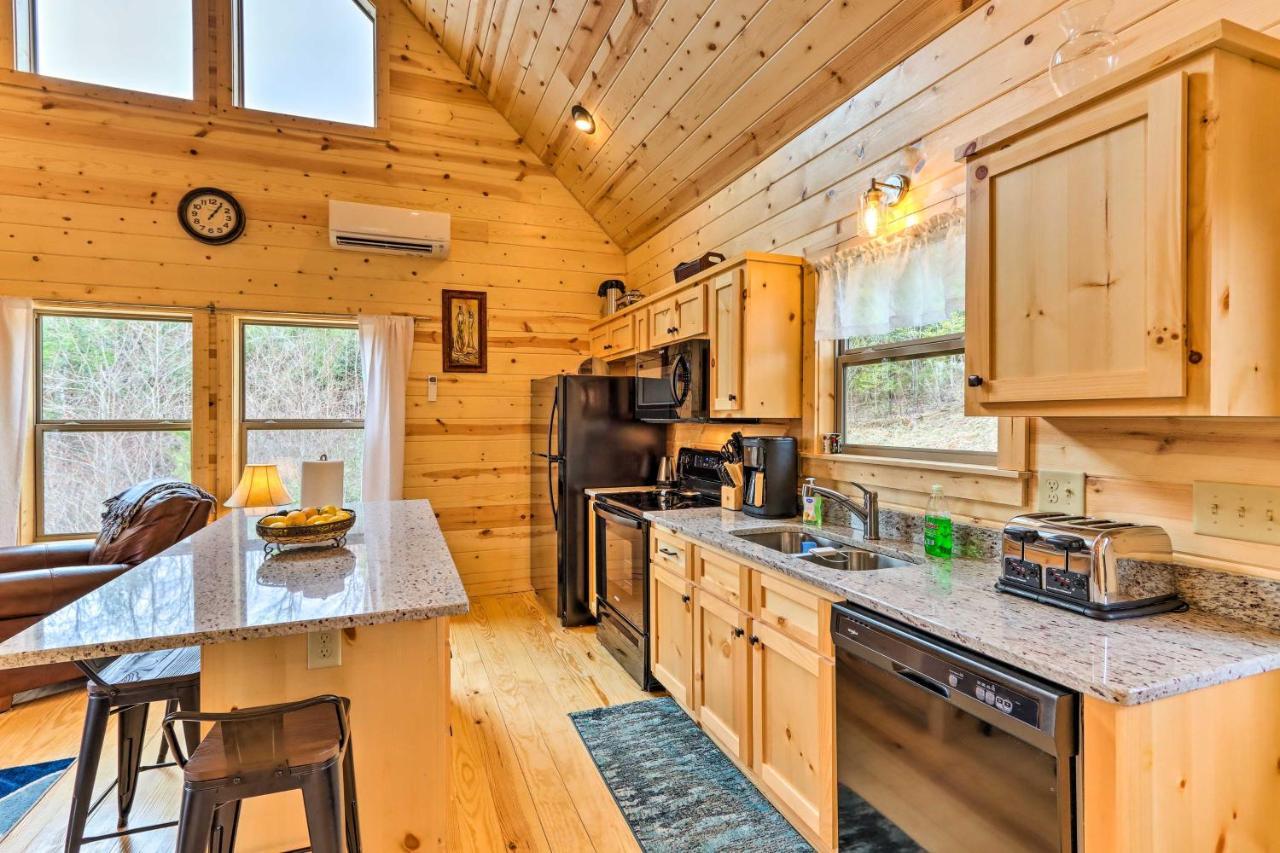 Cozy Mtn Cabin Spacious Deck And Forest Views! Murphy Exterior photo