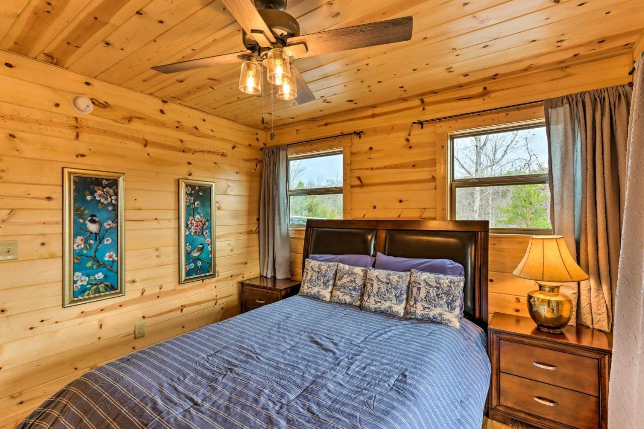 Cozy Mtn Cabin Spacious Deck And Forest Views! Murphy Exterior photo