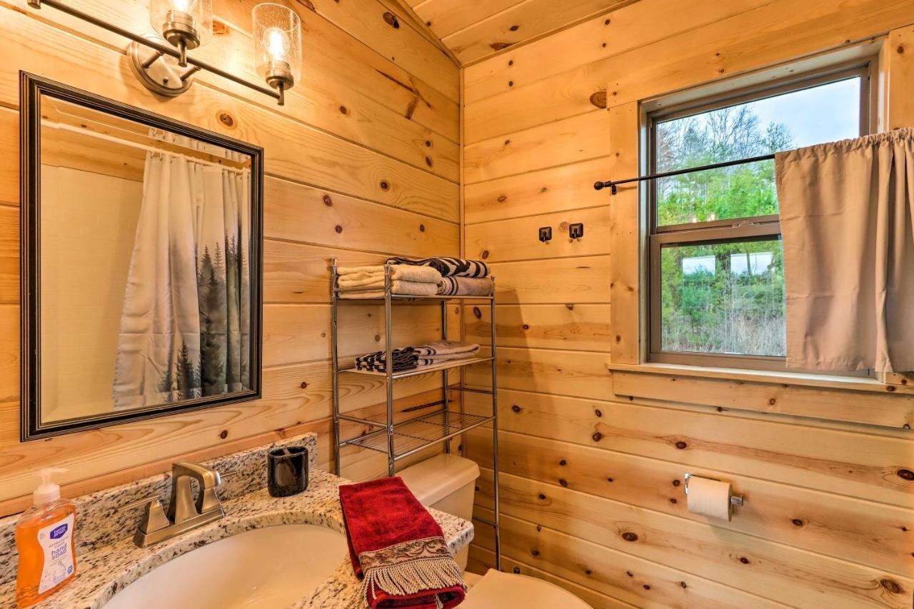 Cozy Mtn Cabin Spacious Deck And Forest Views! Murphy Exterior photo